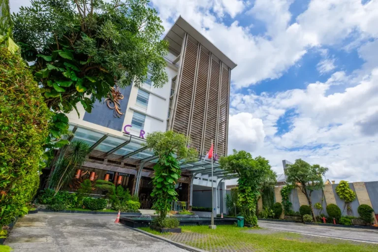 Crystal Lotus Hotel Yogyakarta - foto 7