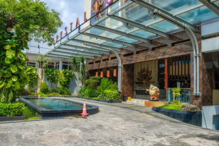 Crystal Lotus Hotel Yogyakarta - foto 6