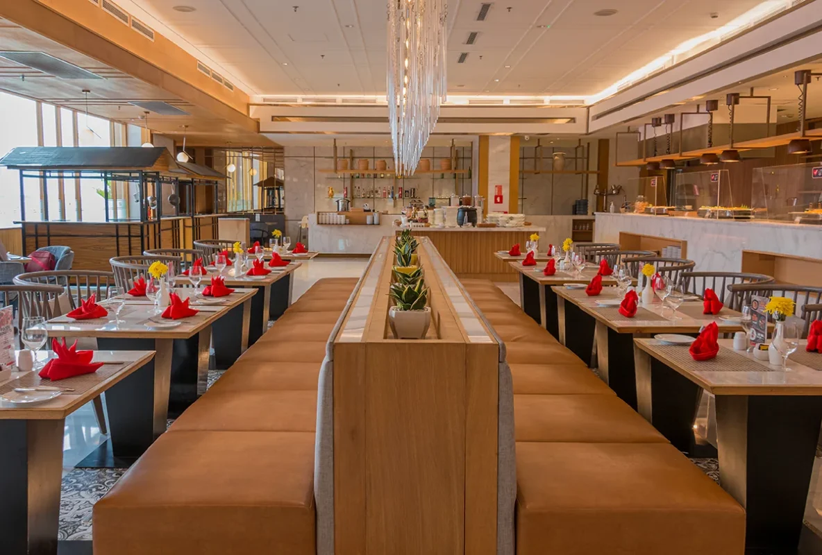 Swiss-Belhotel Solo restaurant furniture