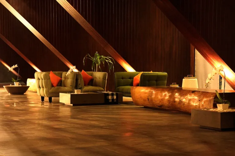 Taman Sari jivva Hotel lobby area